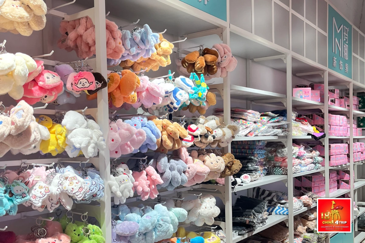 สร้างแบรนด์ร้านทุกอย่าง 20 บาท ด้วยการเดินทางไปหาแหล่งผลิตเองที่จีน